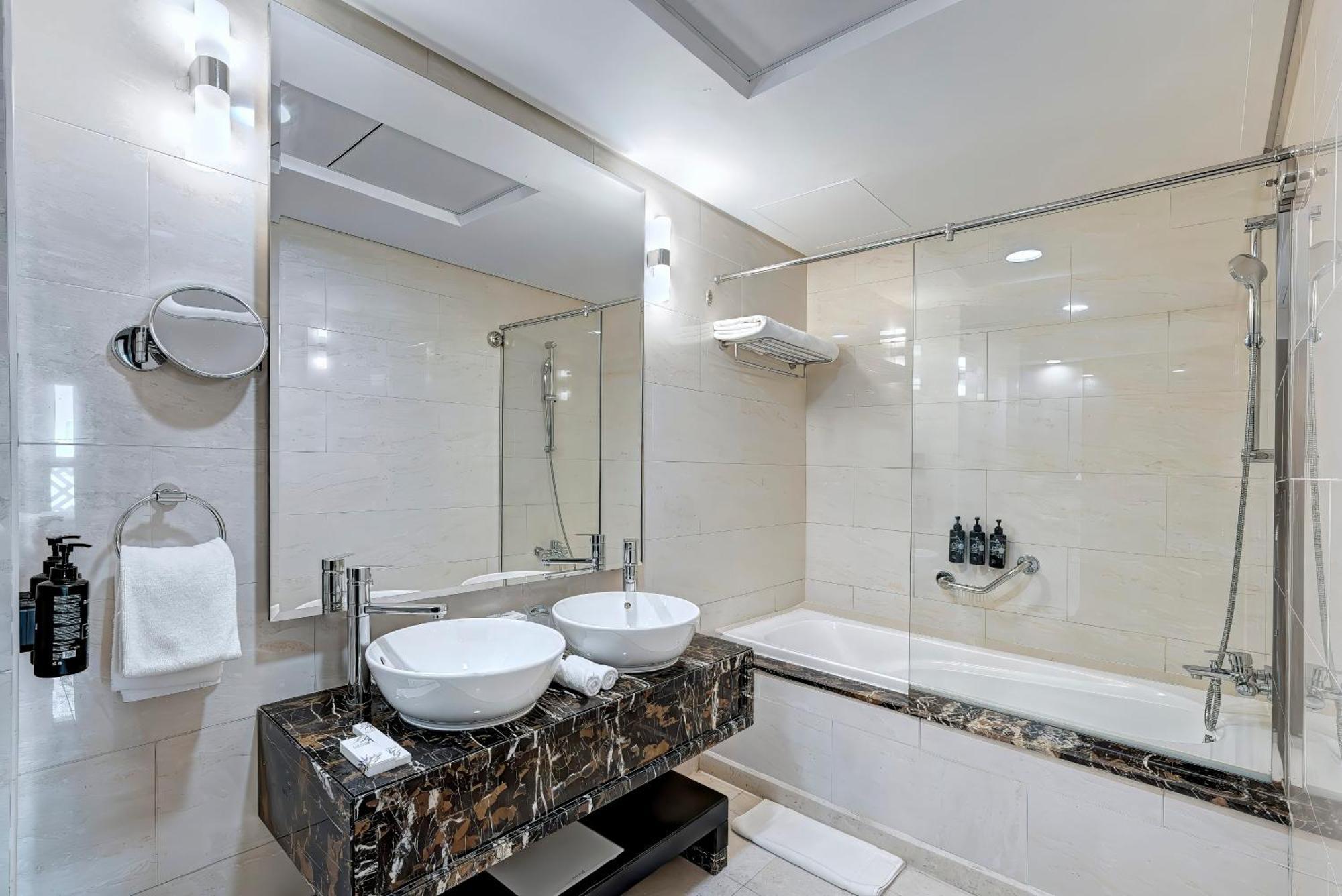 Wyndham Residences The Palm Resort 5*